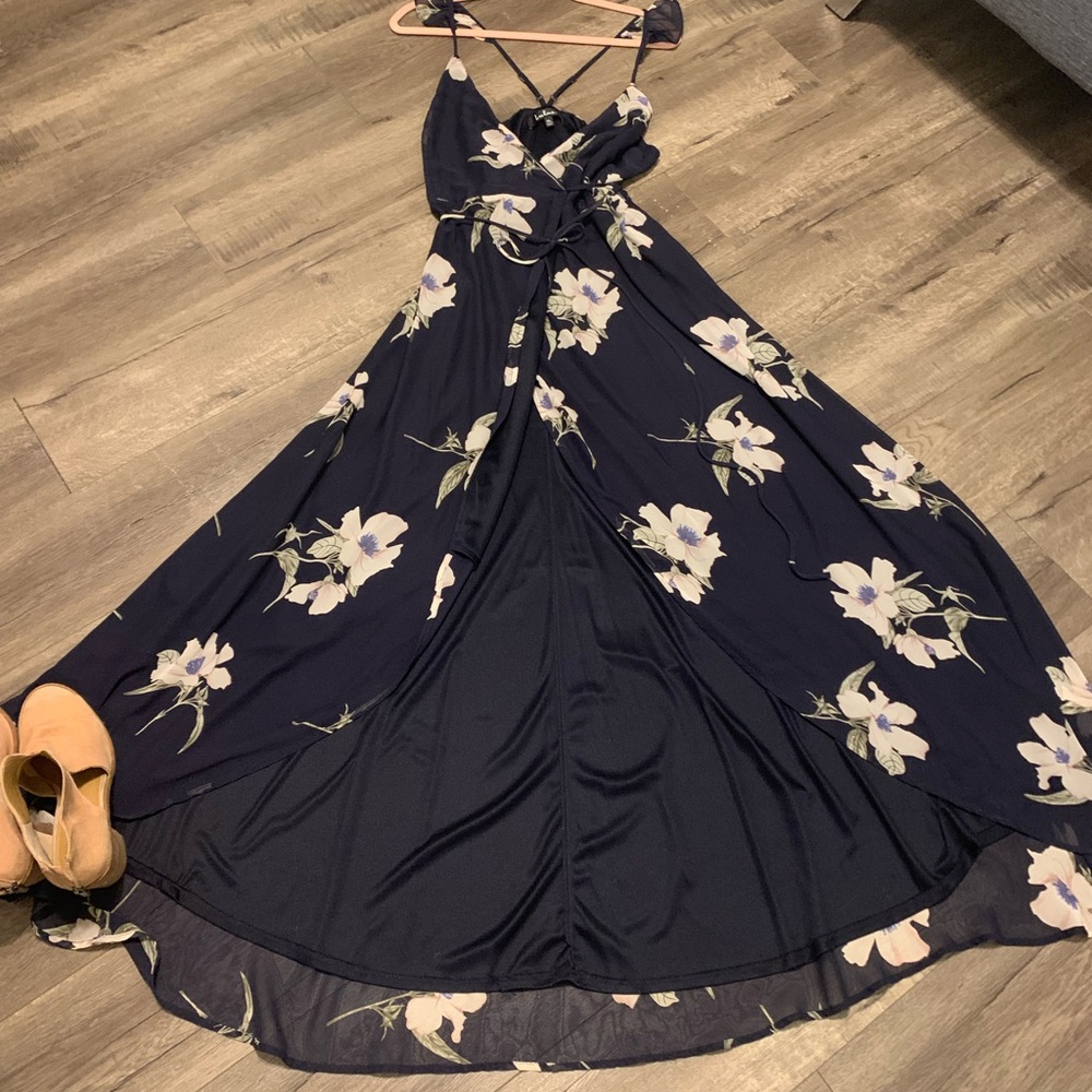 Lulus maxi dress